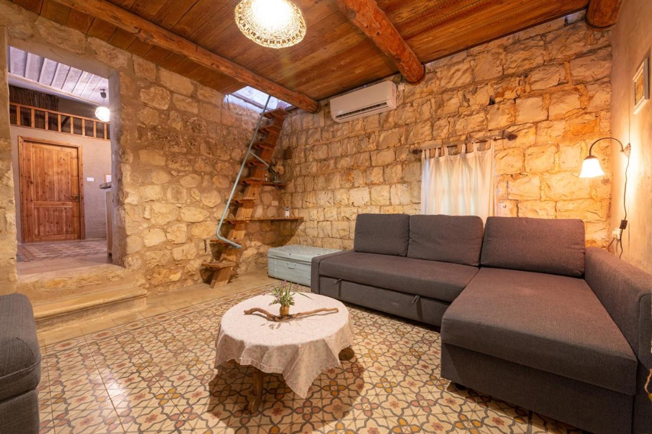 Hemdatya Stone Suites In The Galilee Ilaniyya Exterior foto